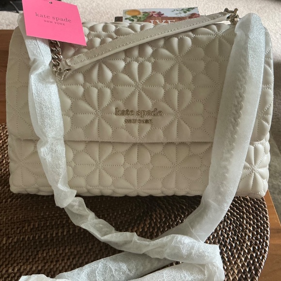 KATE SPADE Bloom Large Quilted Leather Shoulder Bag In Ivory - Picture 8 of 11